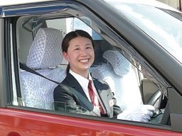 洛陽交運株式会社 / ラクヨータクシー | ヤサカグループ