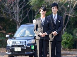 国際自動車株式会社