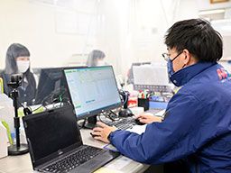 明治ロジテック株式会社 八潮物流センター 明治ロジテック株式会社 八潮物流センター