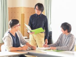 社会福祉法人 湖成会 複合型介護福祉施設 熱海伊豆海の郷 社会福祉法人 湖成会 複合型介護福祉施設 熱海伊豆海の郷