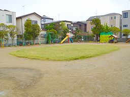 みどり保育園 みどり保育園
