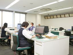 株式会社 洞菱工機 株式会社 洞菱工機