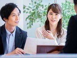 株式会社由倉工業 株式会社由倉工業