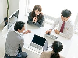 株式会社 エフエスユニマネジメント <徳島赤十字病院> 株式会社 エフエスユニマネジメント <徳島赤十字病院>