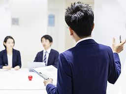 株式会社 エフエスユニマネジメント <徳島赤十字病院> 株式会社 エフエスユニマネジメント <徳島赤十字病院>