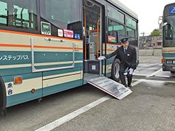 西武バス株式会社 西武バス株式会社