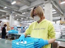 ファッションナビ株式会社 ファッションナビ株式会社