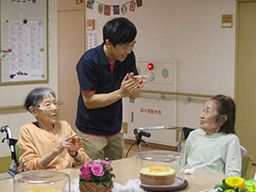 社会福祉法人七日会 特別養護老人ホーム さくら野杜 社会福祉法人七日会 特別養護老人ホーム さくら野杜