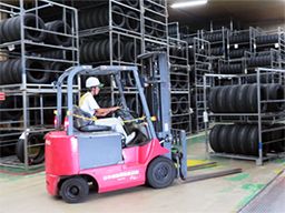日本梱包運輸倉庫株式会社 新茨木営業所 日本梱包運輸倉庫株式会社 新茨木営業所