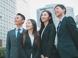 株式会社 クリエイト・マンパワーサービス