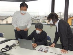 ICTソリューションズ　株式会社