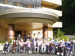 社会福祉法人たま紫水会 特別養護老人ホーム 紫水園 社会福祉法人たま紫水会 特別養護老人ホーム 紫水園
