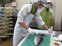 ビッグハウス みどりの店 ビッグハウス みどりの店
