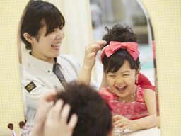 株式会社 スタジオアリス　甲府店