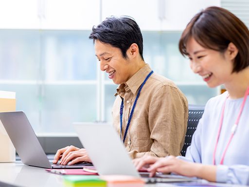 白石産業　株式会社