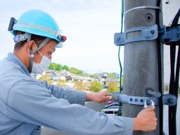 ヒカリ電設株式会社 ヒカリ電設株式会社