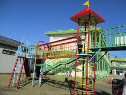 三咲小鳩保育園 三咲小鳩保育園