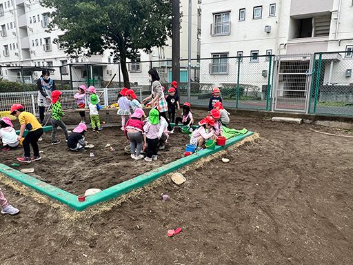 社会福祉法人 千歳会 よしかわフラワー保育園 社会福祉法人 千歳会 よしかわフラワー保育園