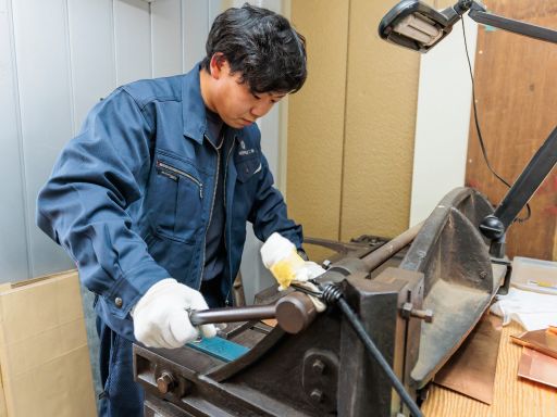 株式会社 髙中板金工業 株式会社 髙中板金工業