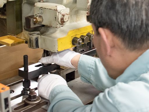 有限会社 明新工業 有限会社 明新工業