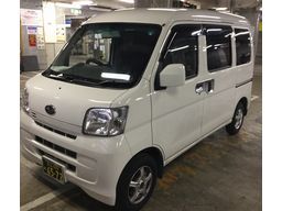 株式会社　WING