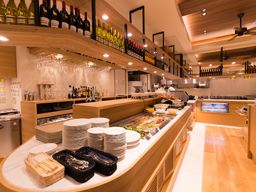 ホテルローズガーデン新宿別館　フレンチ・イタリアンレストラン「In the Garden 135」