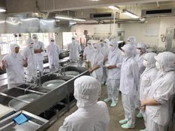 株式会社越後屋フードサービス
