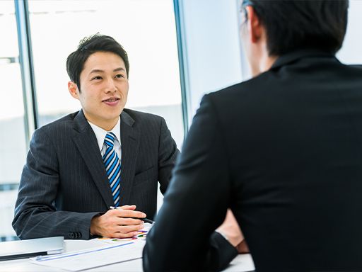 日本梱包運輸倉庫　株式会社