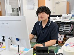 滝本運輸株式会社/【運送会社の配車管理スタッフ】未経験歓迎◆経験者優遇◆女性活躍中