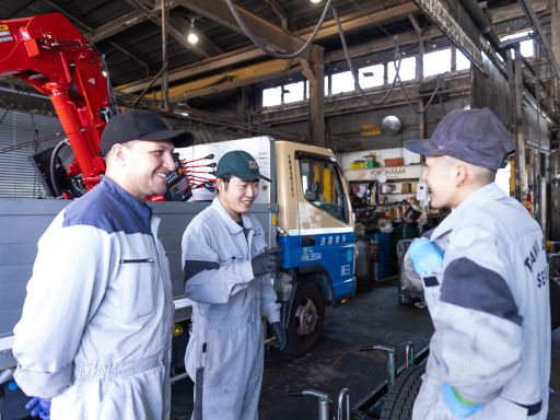 株式会社　多摩オートサービス/【大型車輛の整備士】未経験歓迎◆経験者優遇