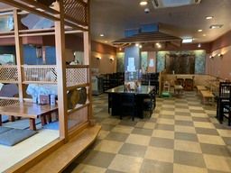 栄茶屋／高尾山　四季折々の名物料理と蕎麦の店