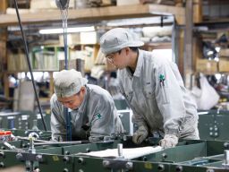 株式会社 内田機械製作所 株式会社 内田機械製作所