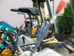 アクト建機 株式会社 アクト建機 株式会社