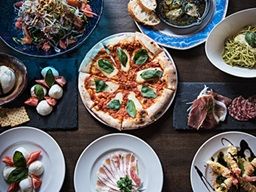 株式会社西東　ライフデザイン課　飲食事業