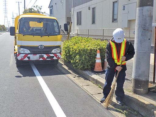 日本サービス株式会社