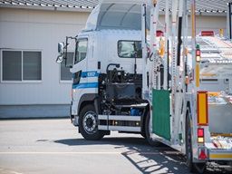 日本陸送株式会社 東富士事業所 日本陸送株式会社 東富士事業所