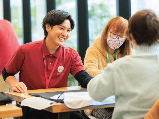 株式会社リハス