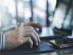 有限会社 フロンティアの求人情報-04