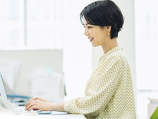 株式会社イーナ