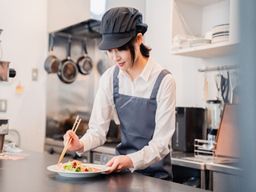 株式会社ドム /15644-suO 株式会社ドム /15644-suO