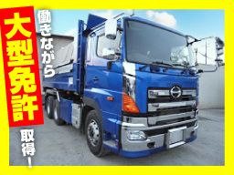 研修後は自分専用のダンプに乗れます! 研修後は自分専用のダンプに乗れます!