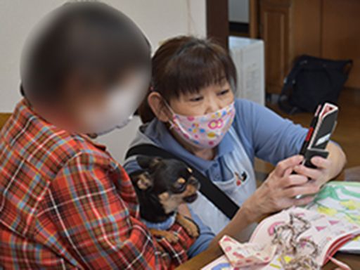 (株)ファミリア