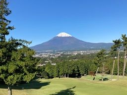 パシフィックゴルフマネージメント株式会社　PGM御殿場カントリークラブ