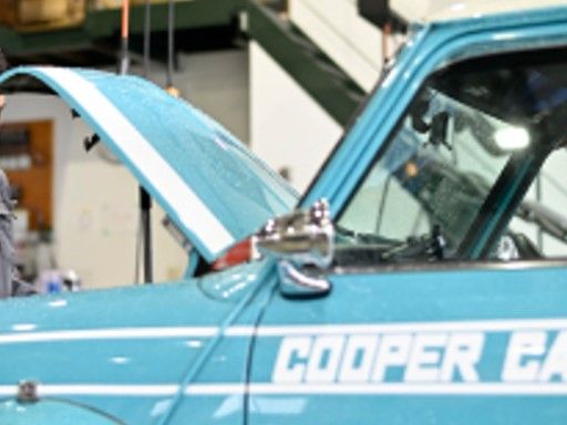 株式会社BONDS　ロータス茨城・ガレージルーフ