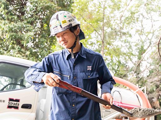 株式会社M・Strada