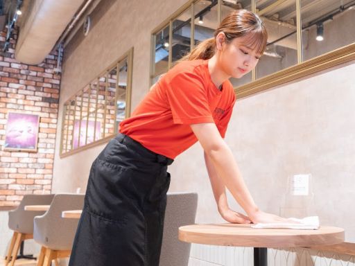 カスタマカフェ　歌舞伎町店