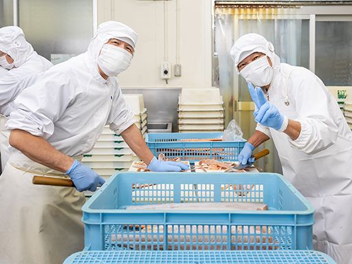 株式会社　魚儀