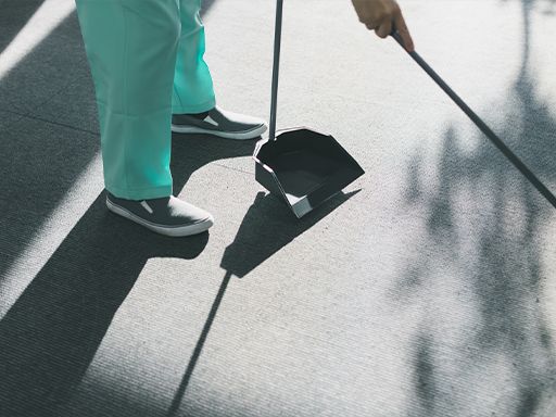 有限会社　スキルド・ワーカー