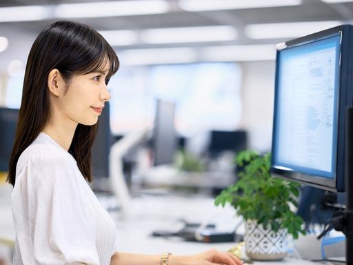 株式会社アイカワ通商/【機材センターの事務スタッフ】未経験歓迎◆女性活躍中