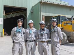 株式会社　八幡